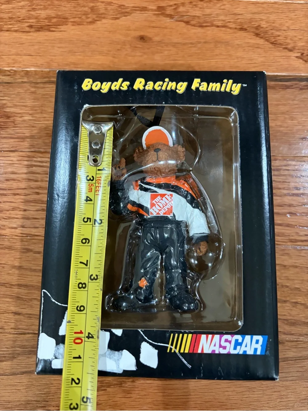 NASCAR 2004 Boyds Bear Tony Stewart Christmas Ornament*
